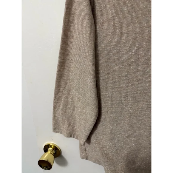Cato Women’s Gold Shimmer Blouse long sleeve size Large - Picture 3 of 10